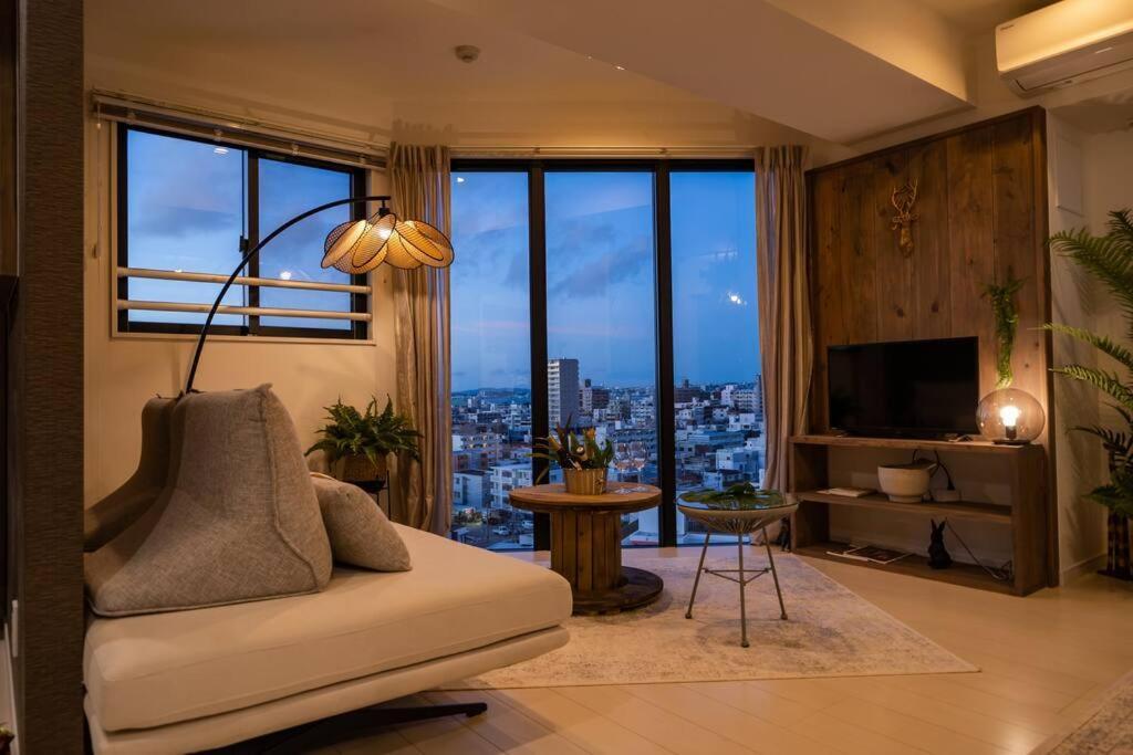 The Penthouse Ginowan Apartment Urasoe Exterior photo